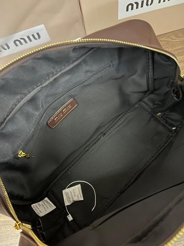 شنطة miu miu