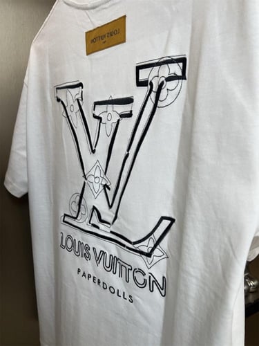 تيشيرت LV