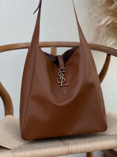 Saint Laurent Le 5 à 7 Large Bucket Bag