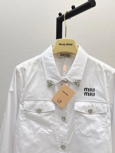 قميص miumiu
