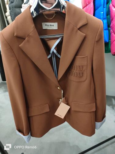 جكيت miumiu