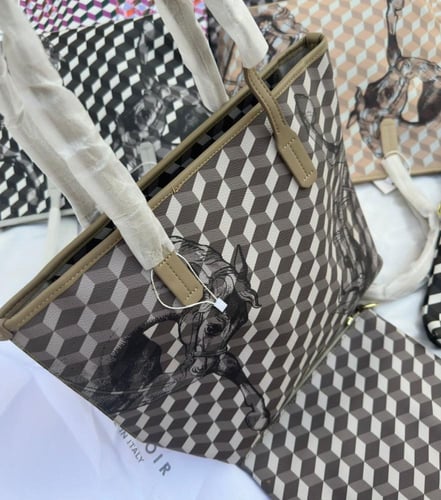 شنطة لوب نوار