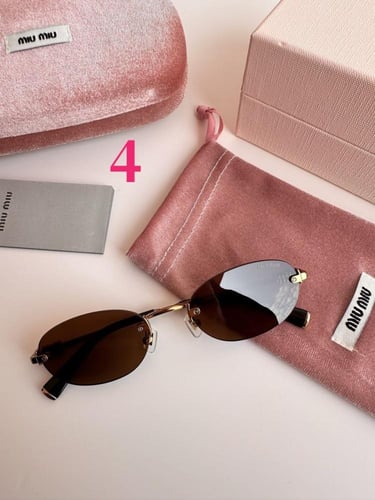 نظارة miumiu