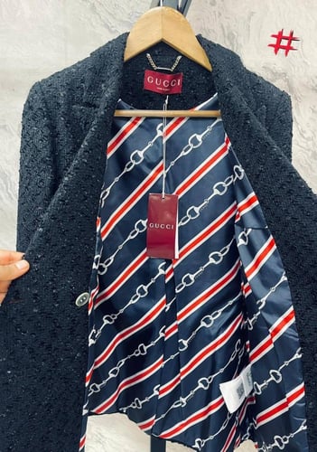 جكيت قوتشي رسمي