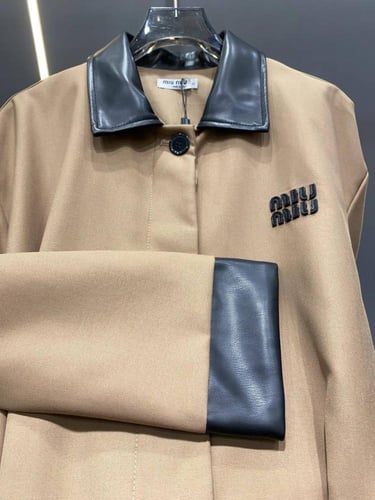 جكيت ميو ميو