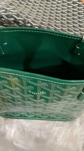 شنطة ديور ماستر