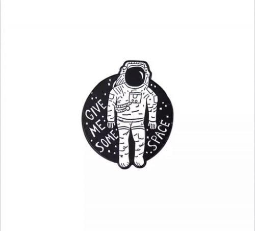 بروش رائد فضاء