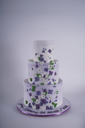 كيك مناسبات 3 أدوار