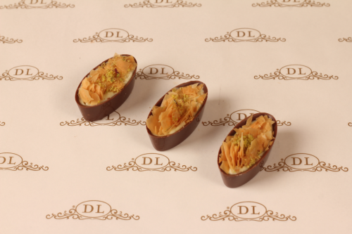 بقلاوة مستكة شوكولاتة