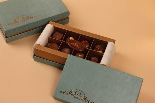 بوكس تشوكلت 8 قطع