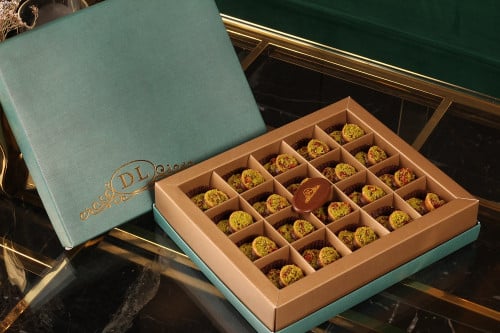 بوكس الحلوى البحريني بالفلورنتين 40 قطعة