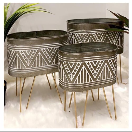 الجديد من طقم مراكن باللون الرصاصي والذهبي والأبيض...