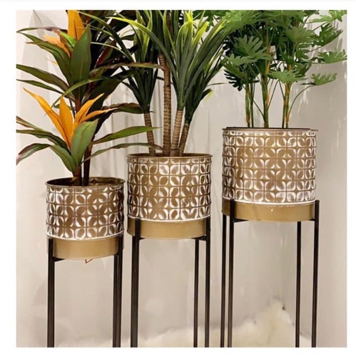 طقم من المراكن ذات الأحواض الذهبي مع الأبيض وقاعدة...