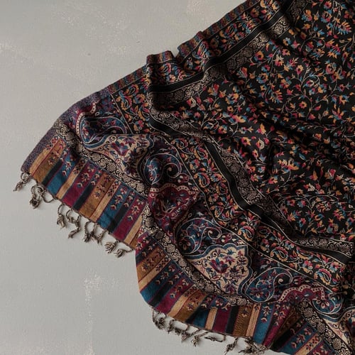 شال " حسناء "