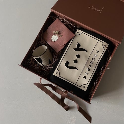 بوكس فارغ مع طباعه