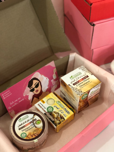 بوكس لبان الذكر 3 منتجات للتشققات وخطوط الحمل