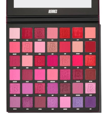 Bye Beauty Bee - a set of eye shadows consisting o...