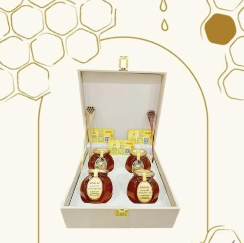 صندوق ، لـ 4 عبوات عسل من اختيارك