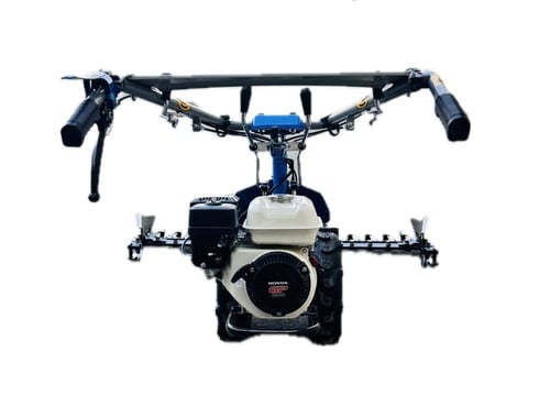 قصاصة اعلاف +حراثة عزاقة بمحرك هوندا بنزين