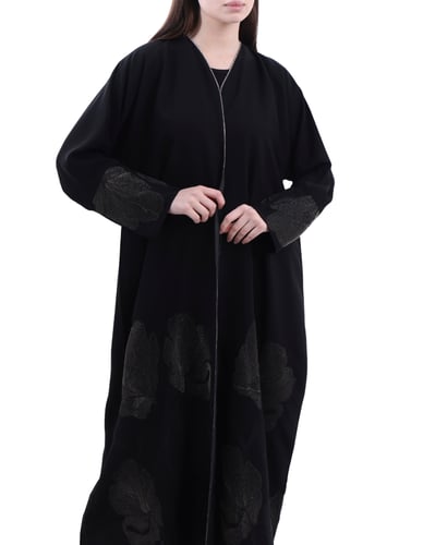 عباية سلطانة