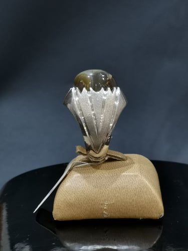 خاتم الفضة بحجر عقيق سليماني هندي بصياغة الأستاذ ا...