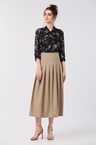 بلوزة شيفون اسود شفاف