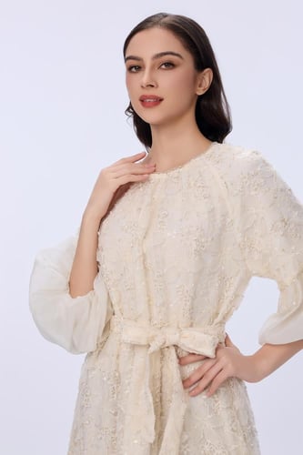 فستان بيج فاتح ميدي