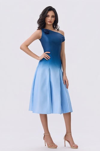 فستان بتدرج الأزرق