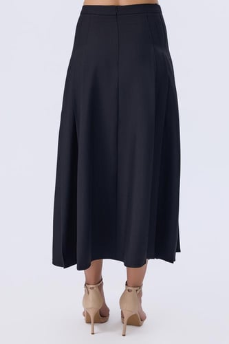 تنورة سوداء طويلة بكسرات جانبية | Prando