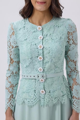 فستان دانتيل أخضر ميدي