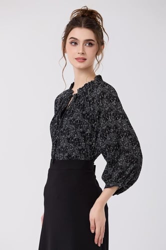 بلوزة شيفون مع كشكش