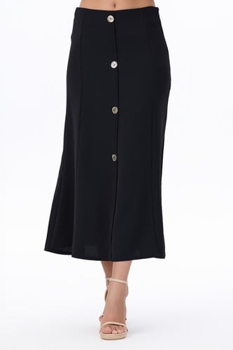 تنورة بأزار ذهبية