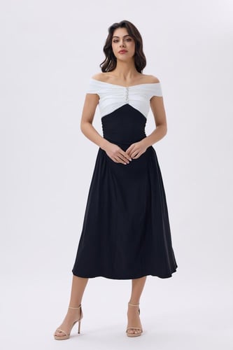 فستان ميدي أبيض وأسود للعيد | فستان أوف شولدر أنيق