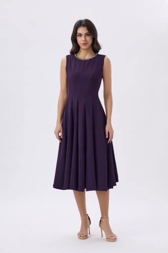 فستان بنفسجي