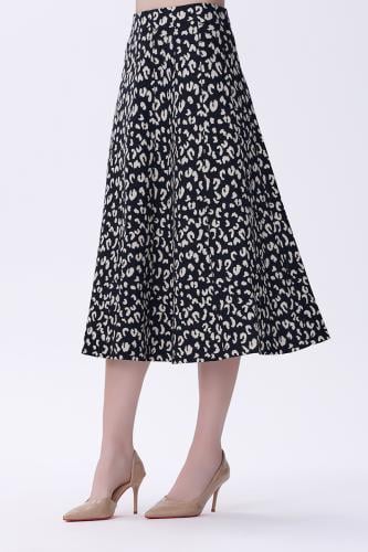 تنورة ميدي مطبوعة بنقشة ناعمة