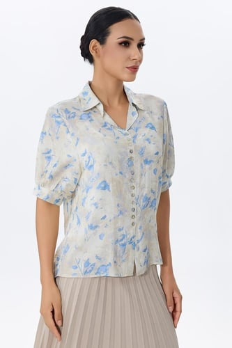 بلوزة بأكمام قصيرة ونقشة زهور مائية