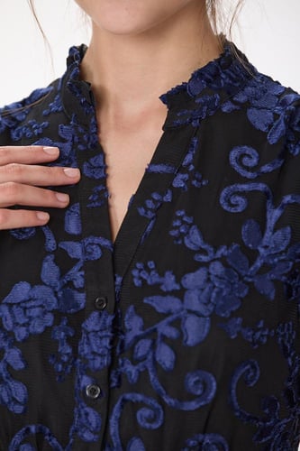 فستان طبع مخمل مع كلف الغيبور