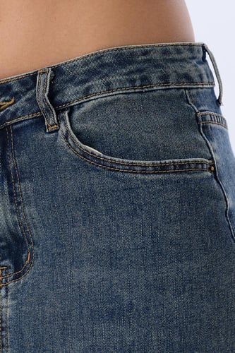 تنورة جينز طويلة بلون أزرق داكن