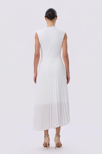 فستان اوف وايت بليسيه جانبي