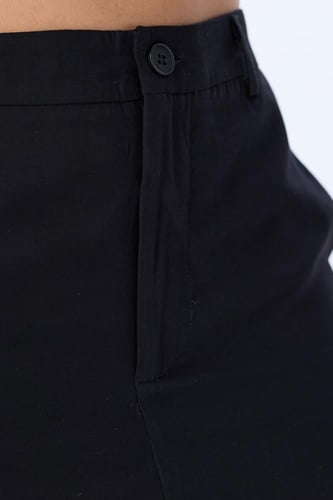 تنورة كريب بجيوب