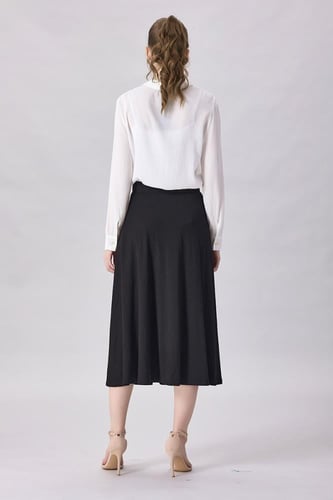 تنورة كريب ناعم