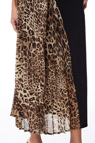 فستان كريب اسود مع بليسيه