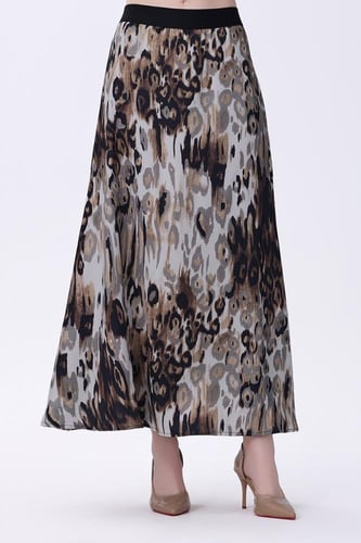 تنورة بطبعة حيوانية بألوان ترابية