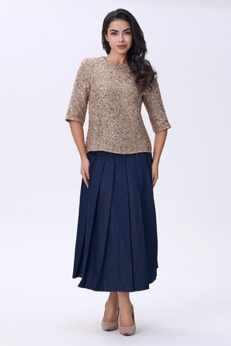 بلوزة لامعه