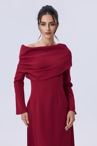 فستان شتوي عنابي بليسيه