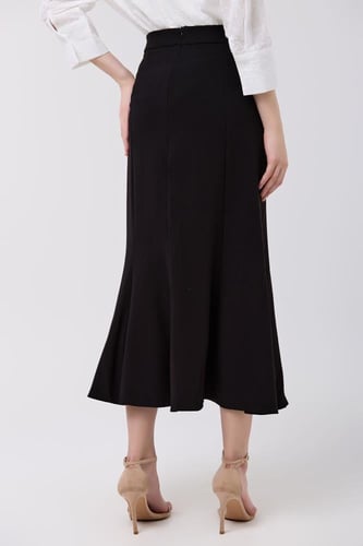 تنورة كريب اسود ميدي