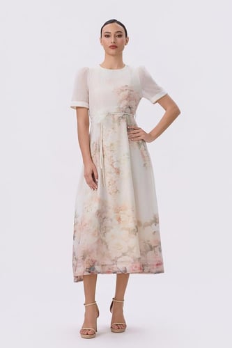 فستان بيج بطبعة الزهور