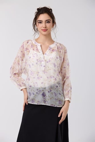 بلوزة شيفون بنقشة الورد