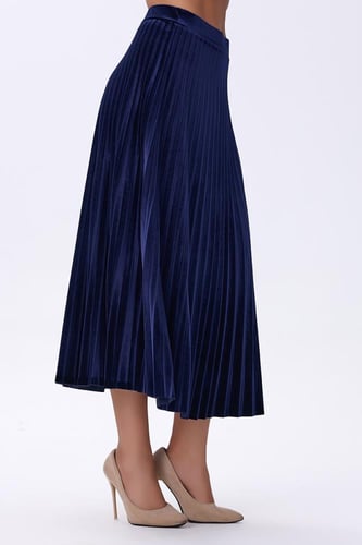 تنورة مخمل بليسيه بلون ازرق ملكي