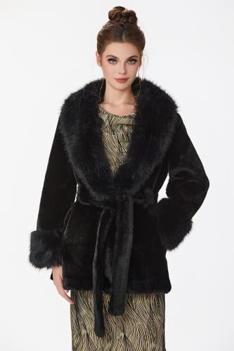 جاكيت فرو اسود